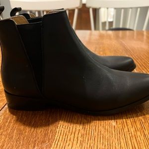 Nisolo Chelsea Boots
